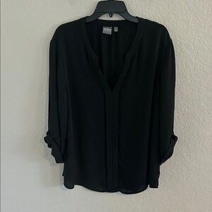 New York & Company Classic Black Blouse